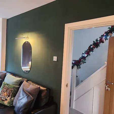 Pensionat Sheldon House 3 Bed Cosy Nr Jlr & Nec